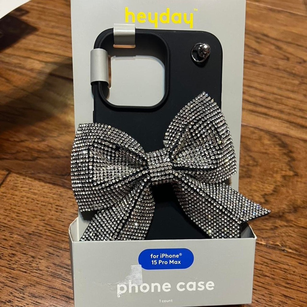 NEW Soft case for iPhone 15 Pro Max.